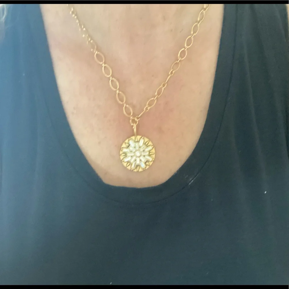 Neiman Marcus Necklace - Picture 4 of 4